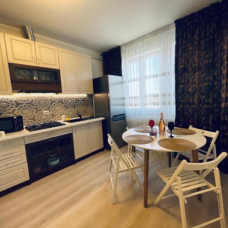 Apartament Ella Tulça Dış mekan fotoğraf