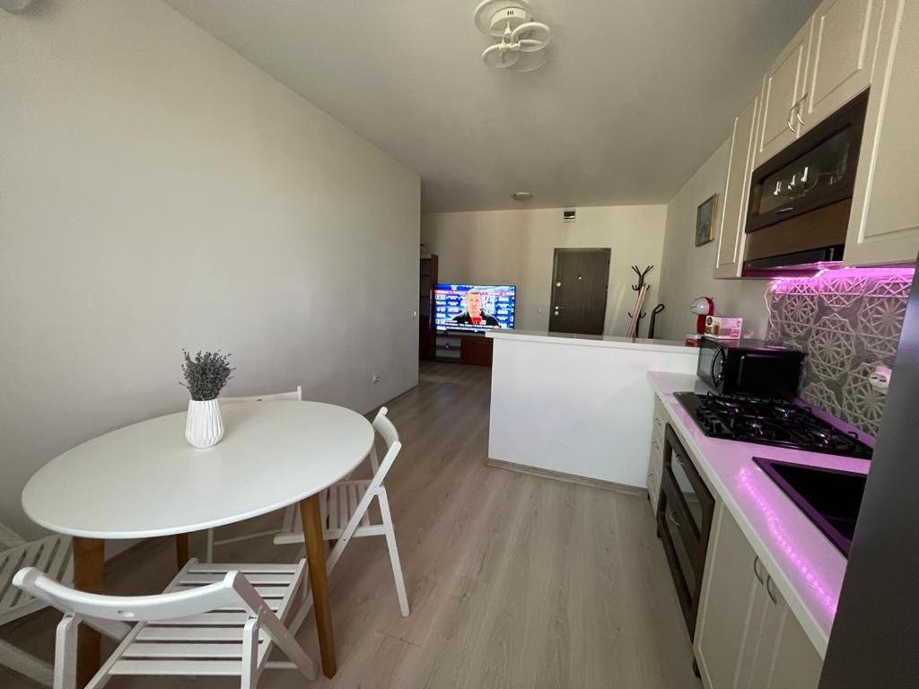 Apartament Ella Tulça Dış mekan fotoğraf